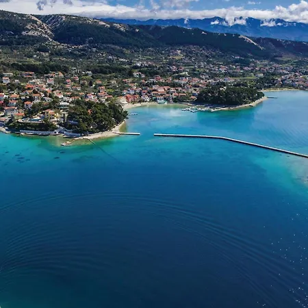 Apartamento In With Kitchen *