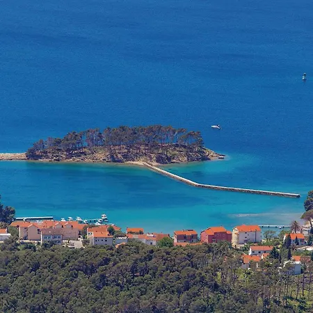 In With Kitchen Apartamento