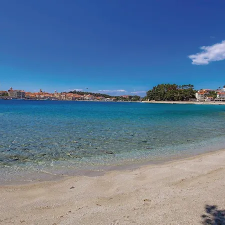 In With Kitchen Apartamento Banjol