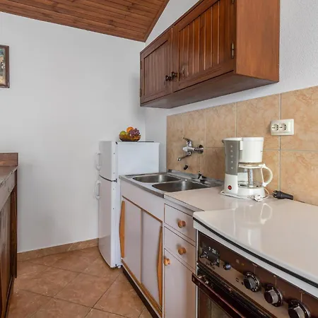 In With Kitchen *